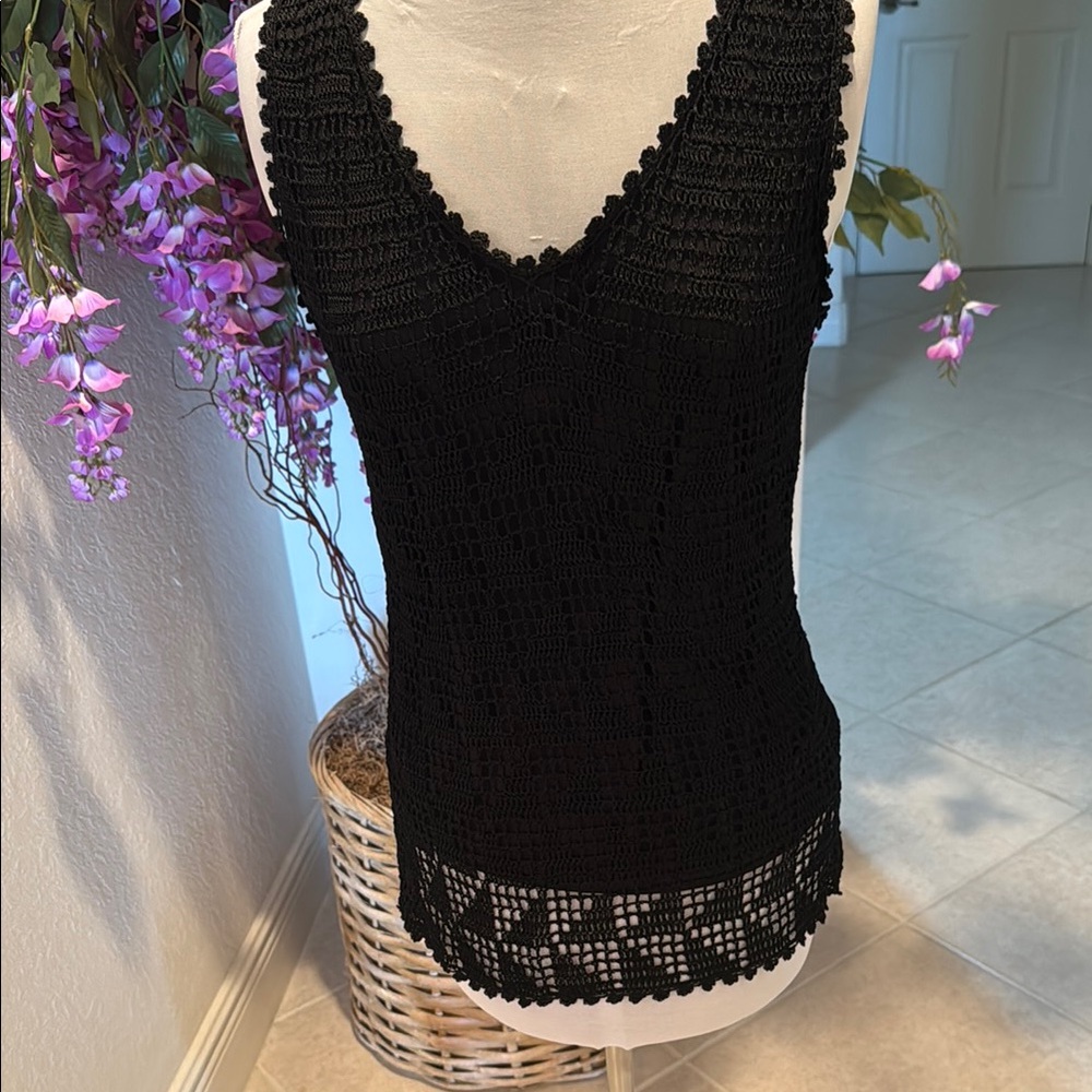 Chico Elegant Black Crochet Sleeveless Top Chico Size 1=Medium